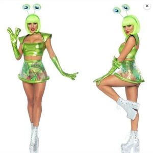 NWOT: Leg Avenue Beam Me Up Babe - Size Large